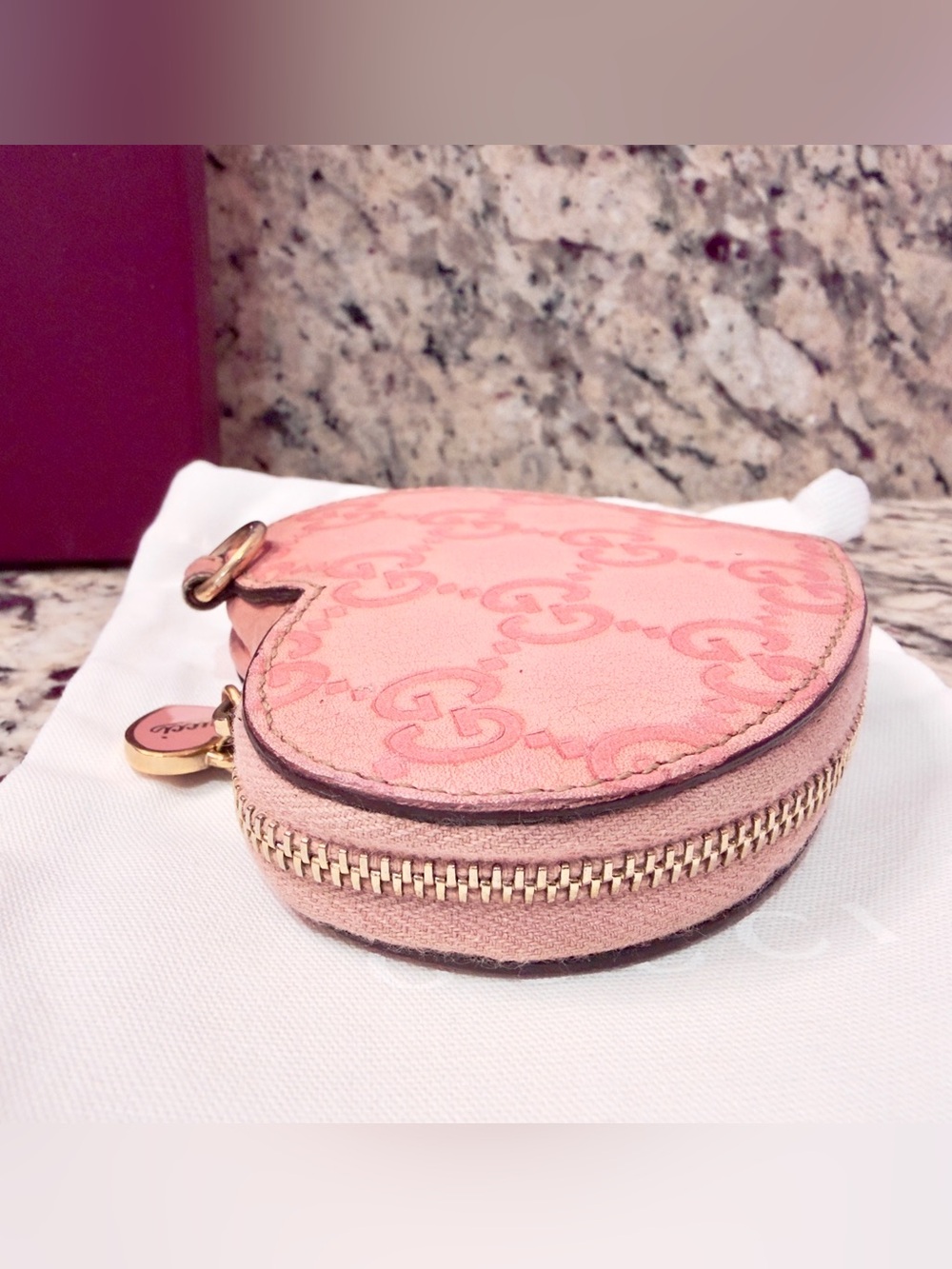 Gucci Pink Leather Heart Coin Purse Wallet w Box & Dust Bag - Picture 3 of 9
